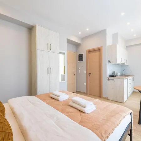 3 Apartment *