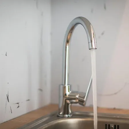 Apartment 3 *
